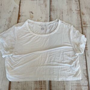 American Eagle Outfitters White Short Sleeve Tee Women’s small